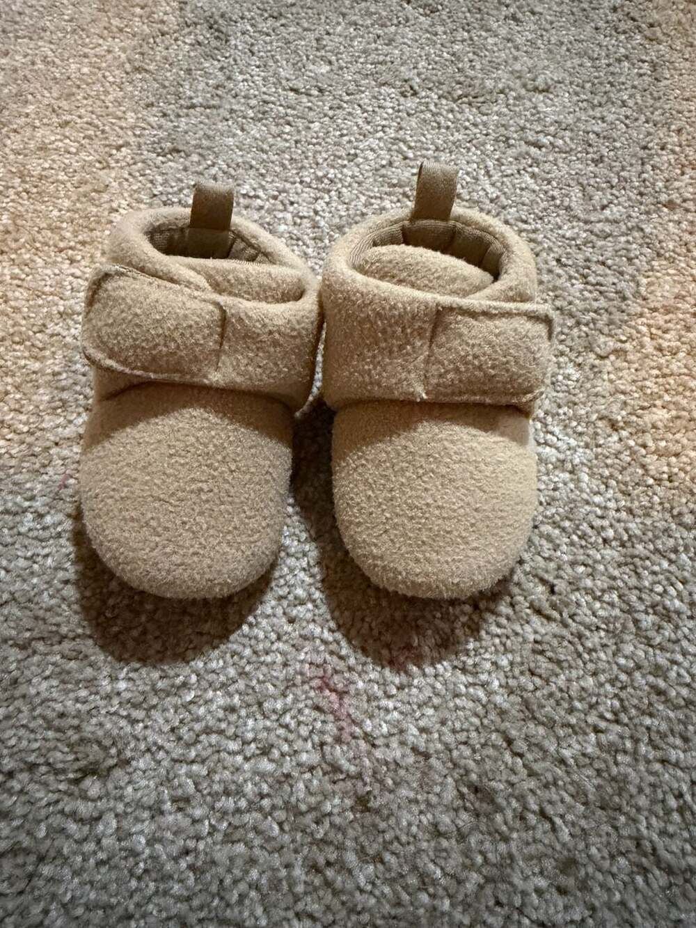 Lullaby Lane Fleece Baby Booties Size 3 (6-9M) Tan